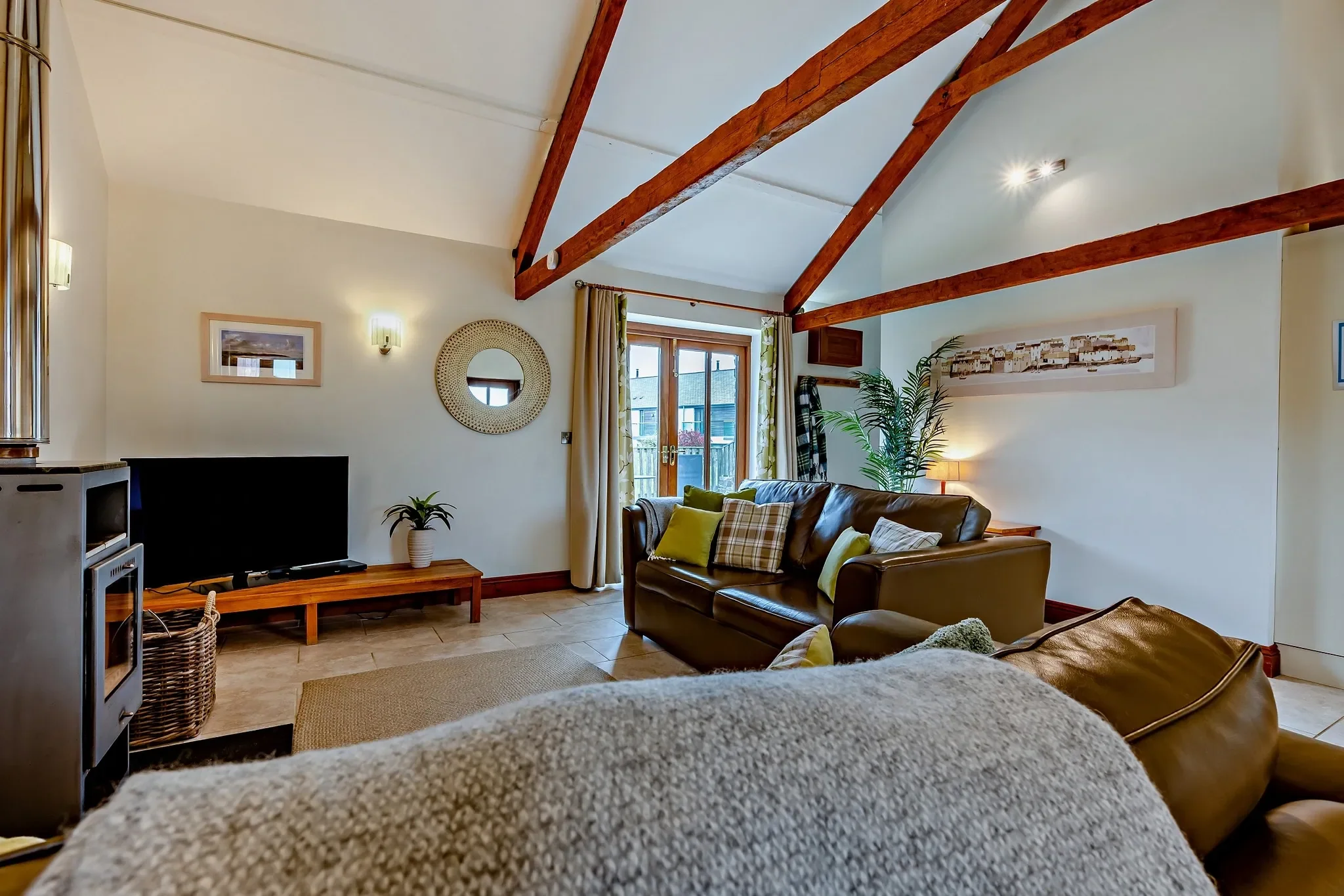 Barley Park lounge — Whalesborough Farm Resort