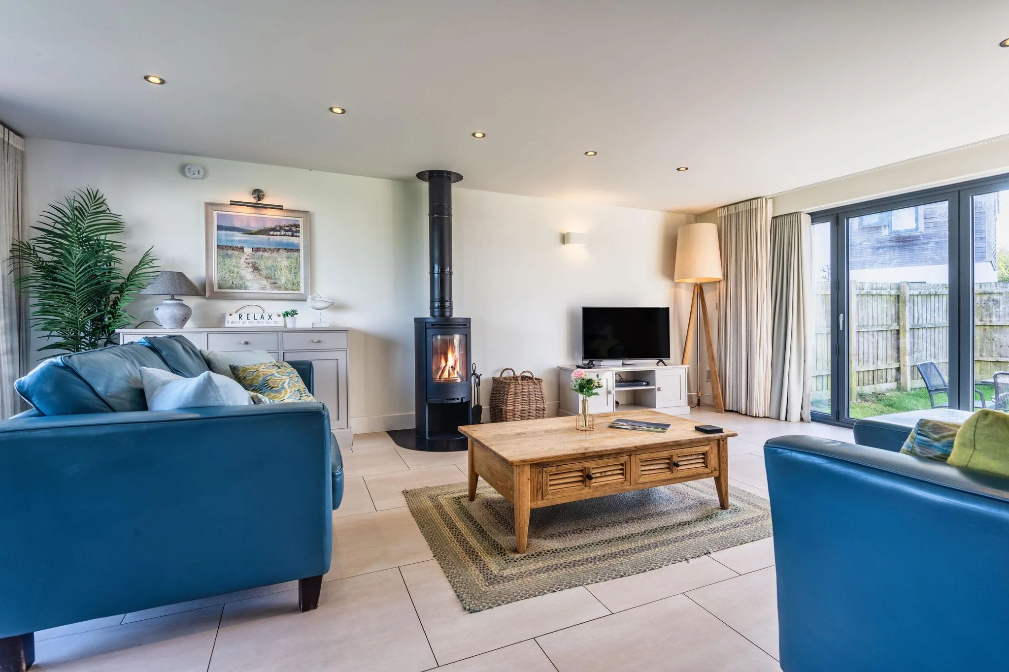 Trevelyan at Whalesborough — living space