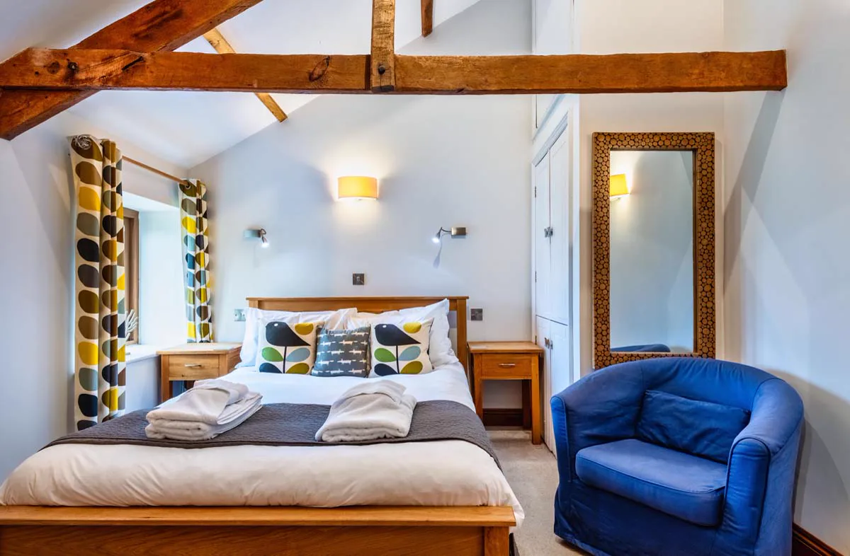 Woody Platt — 5-star gold former milking parlour sleeping 4, Whalesborough